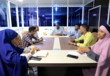 Gudoomiyaha Dhalinyarda Gobolka banaadir Mudane Cabdikafi Maxamuud Makaraan ayaa maanta xafiiskiisa